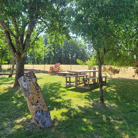 L'Atelier 7 Bed & Breakfast Saintes Luaran gambar