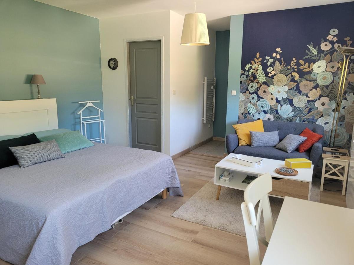 L'Atelier 7 Bed & Breakfast Saintes Luaran gambar